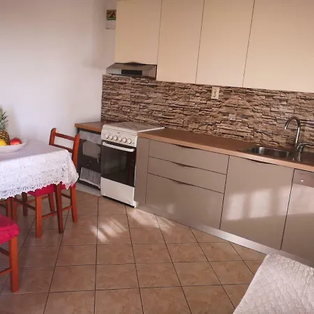 Apartman Anka * Povlja (Brac)
